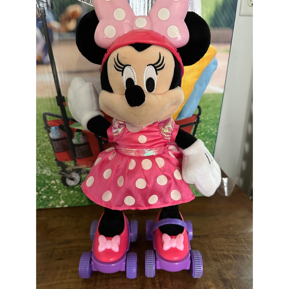 Talking Disney Minnie Mouse Roller Skating Plush Toy Sings, Talks Rolls